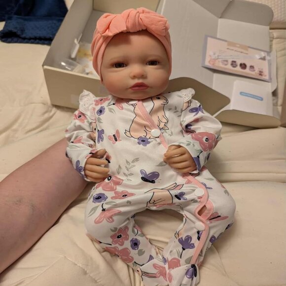 🆕20Inch Full Body Viny Newborn Baby Poseable Limbs Cute Girl with Accessories - Picture 1 of 9